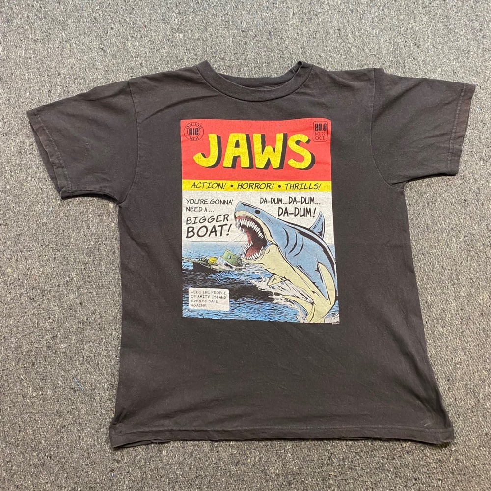 American Classics Jaws Shirt Sz M Mens Black Skater Comic Book Graphic Movie Tee